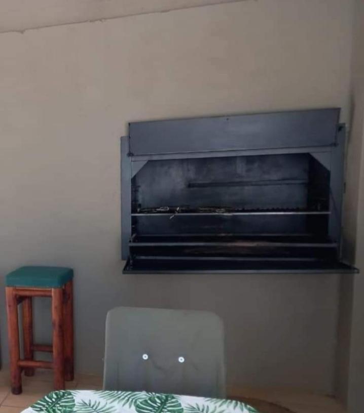 Ebenhaeser Overnight Homestay *