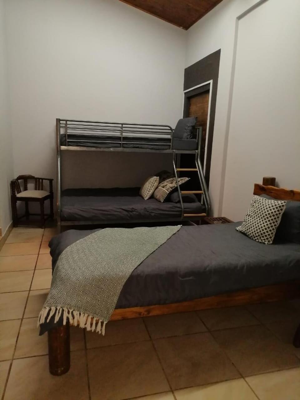 Ebenhaeser Overnight *